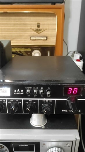 Cb vintage HAM International Multimode -2