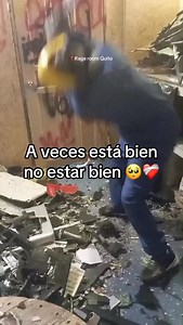 Es la señal paga visitar un rage room ❤️‍🩹 . . . . . . #quehacerenquito #rageroomquito #saludmental #saludemocional #ansiedad | Mfav Smash Club