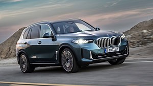 2023 BMW X5 Interior Photos