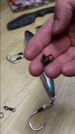 How set up a Swivel and Grommet #fishing