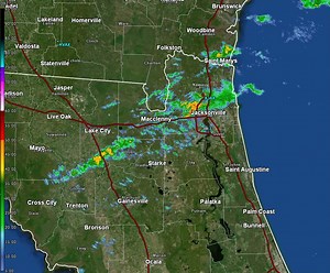 ☔️ Showers will produce brief heavy downpours across portions of Jacksonville over the next hour. A few showers will shift south along I-95 towards St Augustine before Rush hour. | US National Weather Service Jacksonville Florida