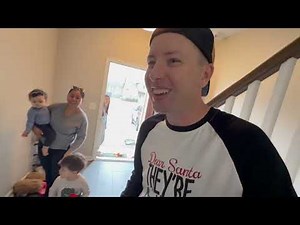 WE HAD SOME NEW VISITORS OVER AND SHE GAVE US TREATS!