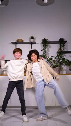 Боб Строитель Танцующие дети dancing kids Bob stroitel #shorts