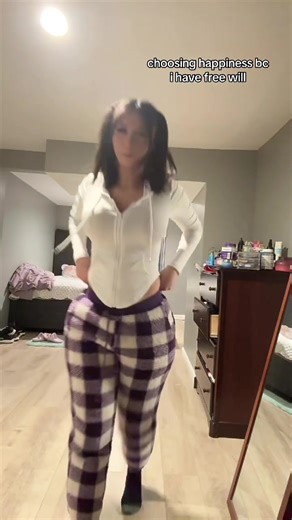 #sexylatina #instagram #reels #horchatalatina #horchata #model #hermosa #latinas #sexy #fashion #beautiful #beauty #tiktok #linda #mexico #fitness #explorepage #bonita #viralvideo #like #follow #miami #mexican #latin #explore #dance #girl #latina #asian