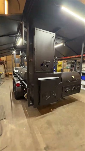 Smoker progression from start to finish! #bbq #customsmoker