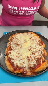 17K views · 329 reactions | Thowback baked bean pizza Olivia uses Pillsbury biscuits, tomato sauce, parmesan cheese, oregano, baked beans, and mozzarella cheese to make this dish from the 1950's. This original video was produced by Network Media LLC and Olivia | Olivia | Facebook