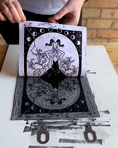 265K views · 467 reactions | Block printing is a 4,000-year-old tradition, and it creates some seriously stunning results 朗 | UNILAD | Facebook