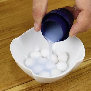Mix mothballs into fabric softener and see what happens! You will not believe! | My Tips Book