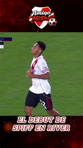 EL DEBUT DE SPIFF EN RIVER | El Jonathan #Spiff debutó en #River ante Bragantino en el Monumental.