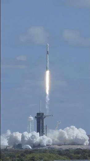 #MarineCorps Col. Nicole A. Mann is on her way to the International Space Station. 🚀