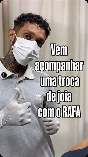 Arena tattoo on Instagram: "Vem acompanhar uma troca de joia com nosso body piercing @rafafurou 🫵🏼😎 #studio #piercing #arena"