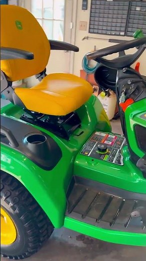 2021 JOHN DEERE X738 For Sale