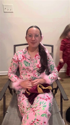 We’re wishing you a merry Christmas from our guard family to yours!! #fyp #foryoupage #ulmcolorguard #merrychristmas🎄