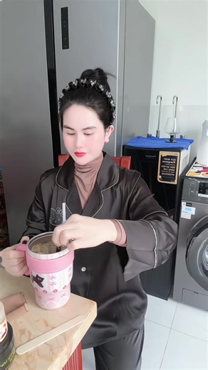 Miền Tây sáng dô miếng cafe cái sức kem rồi làm gì làm kkkkk
