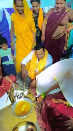 Rinku parashar ki kangan Dori 😂❤️ #youtuber_rinku_parashar #praveen_singh.100 #reels #wedding #saadi #dulha #dulhan #groom #bridal | Praveen Singh