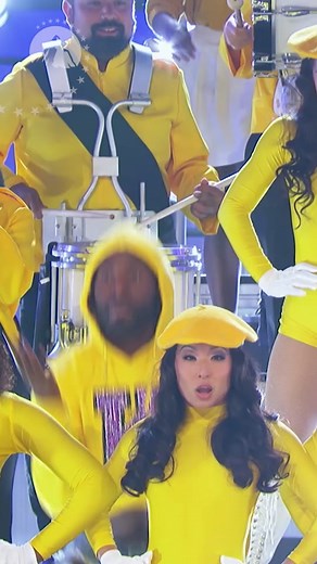 This performance will forever be iconic. #LipSyncBattle #Beyonce @Queer Eye @jvn_official @karamobrown @Tan France @bobby @Antoni Porowski