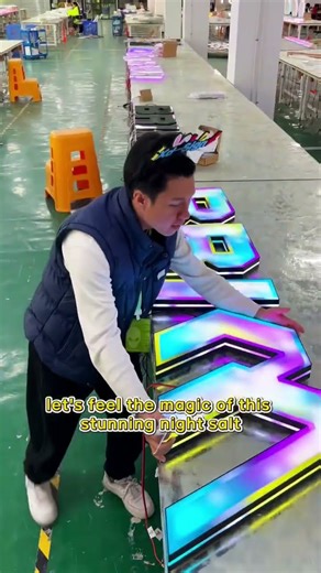 Have you ever seen such a cool and dazzling glowing word?#signage #ledneon #ledlight #signature