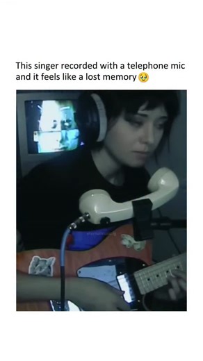 Memes and Music on Instagram: "sounds like a memory from a different universe❤️ all credits to : @julianachahayed Song: No Surprises by Juliana Chahayed (cover of Radiohead) Juliana Chahayed is the rising LA-based singer-songwriter and YouTube creator who built a huge following with her intimate, stripped-back acoustic covers and originals. Her soft, ethereal voice, gentle fingerpicking, and raw emotional delivery make every song feel like a late-night confession. She gained traction in 2020–202