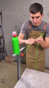 Turning a bottle into usable 3D filament | 5-Minute Crafts Men