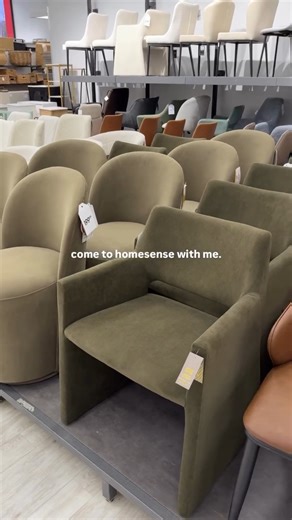 Feel the in-store magic the moment you walk into HomeSense ✨ Deals so good, you won’t be able to leave empty-handed 😘 ❤️: @nicoledluzzi - Découvrez la magie du magasin dès que vous entrez chez HomeSense ✨ Des offres tellement intéressantes que vous ne pourrez pas repartir les mains vides 😘 #HomeSenseCanada #MyHomeSense #HomeSenseFinds #HomeRefresh #Furniture #ShoppingHaul | Homesense Canada