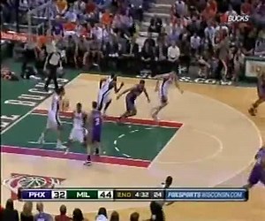 Ouch Clip Of The Week: Milwaukee Buck's "Andrew Bogut" Breaks His Arm While Going For A Dunk!