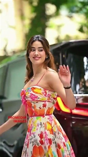 ARYANKHAN SIR WITH❤️GF JANHVIKPOOR IN THE STAGE4k💥WHATSAP STATUD video💥❤️💥