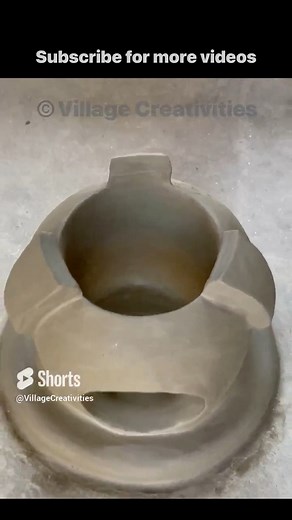 1.5M views · 6.9K reactions | traditional village life beautiful design home made kitchen fire wood mud stove clay oven #traditional #kitchen #primitive #mud #oven #clay # beautiful #homemade #technology #fire #desgn #village #old #show #maker | Village Creativities | Facebook