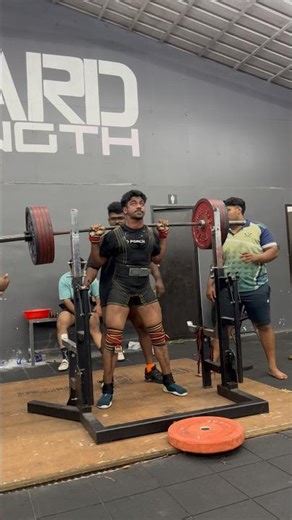 260kg squat 🤌| powerlifting | #gym #motivation #lifter #powerlifting @Aji‪@Ajin-6062‬