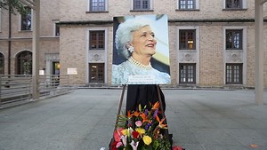 Barbara Bush's life celebrated at emotional funeral attended by 4 former presidents