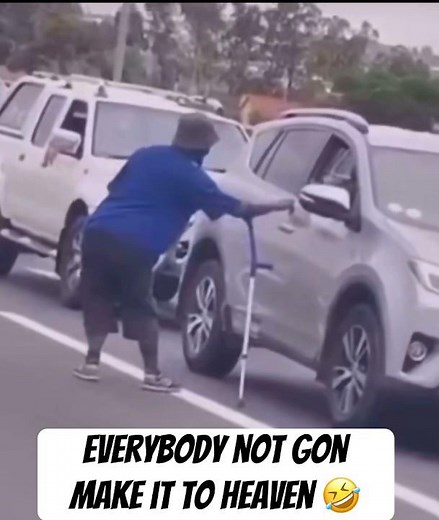 Faking Disability in traffic 🤣