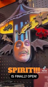 We’ve been waiting impatiently but … finally … @spirithalloween is open! We checked out some of the new animatronics, the #Carnevil theme as well as new items for #Beetlejuice #MarsAttacks and much more! Have you been to #spirithalloween yet? #horrorcommunity #moviecommunity #azhorrorcommunity #azhorror #azhorrorfans #azhorrorscene #phxhorror #phxhorrorcommunity #phxhorrorscene #phxhorrorfix #cultclassicsaz #horrorobsessed #thingstodoinphoenix #thingstodoinphoenixwithkids #azgoth #azgothfestival