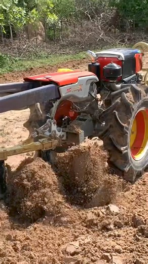 Kubota hand tractor #kubotatractor #tractorpull #plowing #tractor #reelsfypシ゚ #equipment #farmlife #farm #farming #farmer #farmgirl #farmhouse | Allan Wilkins