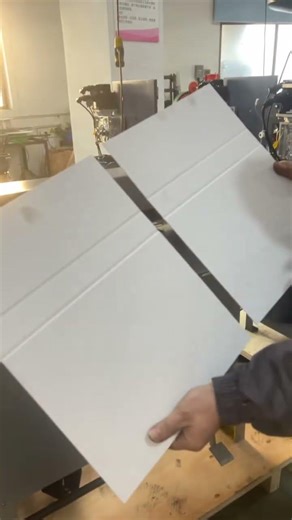 501 Semi-Automatic Creasing Machine
