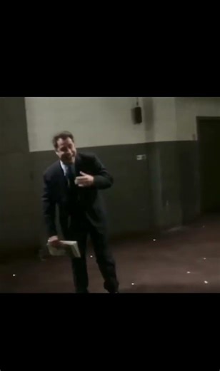 Nicolas Cage CRACKS UP John Travolta In AMAZING Face-Off BLOOPER!