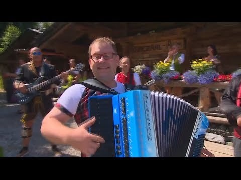 Accordion Mega Mix 2017