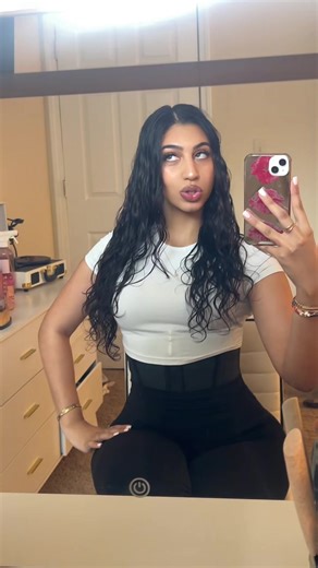 Yasmeen (@_yasm.een)’s videos with I am a mf job.. - saint