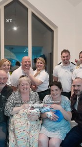 “I was having contractions, the 2 year old was going around on a tractor in between my legs” 🤣 What do you do when newborn twins make a surprise arrival 5 weeks early? Sarah Dooley from Offaly found out this week and told the #RayDArcyShow all about it! | RTÉ Radio 1