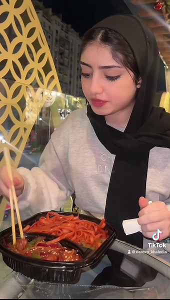 Uncle Yong على TikTok