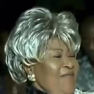 Bebe Manga - la belle époque L'incontournable chanteuse de makossa camerounaise, devenu mondialement célèbre grâce à sa reprise du titre Amio abonnez vous a notre instagram https://www.instagram.com/antanlontan8?fbclid=IwY2xjawMPEKZleHRuA2FlbQIxMABicmlkETFrWlNDZ09xejFpM2RpTmt2AR6g3SDAY1OoQF2abJ_4m9j5NxXGSPhzH7s0v_p_sJmxnvuEp4Lvgz6X44PfPg_aem_aEwXnKsRsUnAmaHMK95T1g | AN TAN Lontan MEDIA