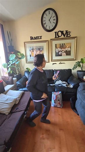 My dancing Momma Nanang Prima!!💃💃 "Help me make it through the night" but cant find the remix one by Argel de la Torre. Love u Nanang!!❤️ BasilioPrima Valenzuela💖 #OurDancingNanang #LoveYouNanang | Relyn & Dan Marketing