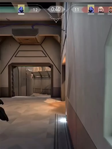 Winning Strategies for Valorant Clutch Moments