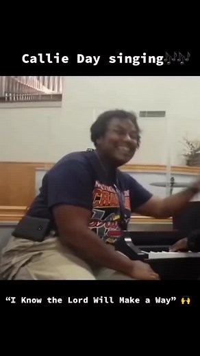 Callie Day Gospel Singer Performs “I Know the Lord Will Make a Way”