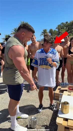 bodybuilder lifted the cup and won the prize #short