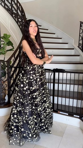 Txunamy on Instagram: "I finally chose what dress I’m going to be wearing for prom. @davidsbridal I’m so excited! Do you have the dress you will be wearing yet? You can sign up to become a Diamond Member for $20 off regular price prom dresses (it’s free to sign up!) Plus, 10% off your accessories and shoes! Shop this look link in my bio #ad"