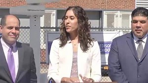 Thomas A. Edison Tech School goes green with 'carport'