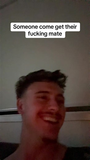 Club Bathroom Etiquette: Navigating Awkward Situations