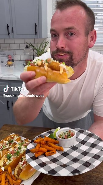 #GortonsPartner Loaded Fish Stick Sandwiches are easy to make and a lunch or dinner the whole family will enjoy! @Gorton’s Seafood INGREDIENTS 3-4 tomatoes, diced 1 onion, diced 2 large jalapeños, diced 1/2 a bunch of cilantro 2 limes, squeezed Salt, pepper, garlic powder Gorton’s Fish Sticks Split Top Brioche Rolls Chipotle Mayo Shredded lettuce Queso Fresco INSTRUCTIONS Chop the tomatoes, onion, and jalapeño into small pieces. Add those to a bowl. Chop 1/2 a bunch of cilantro and add that to t