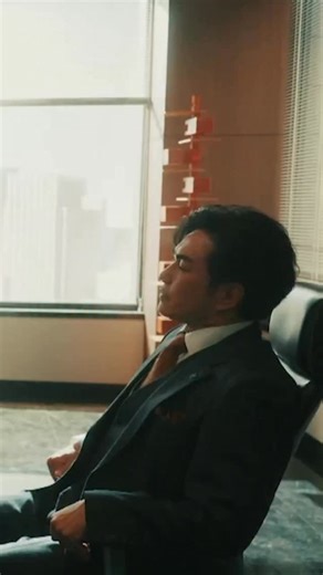 ESCAPE【公式】日テレ水ドラ on Instagram: "万代、慶志との決別！？ うう…泣いちゃう🥺🥺 TVerで第7話無料配信中✨ 🔗https://bit.ly/tver_ig_organic_escape Huluでは全話配信中🌱 🔗https://bit.ly/escape_ntv_SNS_Hulu 【第𝟖話】𝟏𝟏月𝟐𝟔日(水)よる𝟏𝟎時放送📢 #ファーストサマーウイカ #北村一輝 #エスケイプ"