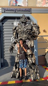 Megatron saying “I got him” when Thomas walks up to him #autism #autismawareness #autismacceptance #asd #specialneeds #universalstudios #universalstudioshollywood #epicuniverse #universalmonsters #megamoviesummer #transformers #megatron #wwe #finnbalor | MagicWithThomas