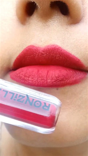 waterdrop 💦tested red lipstick with shimmer #makeup #matteinklipstick #lipstickswatch